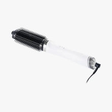 Load image into Gallery viewer, ghd Duet blowdry brush - White
